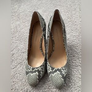 Banana Republic Grey Python Print Pumps - Heels